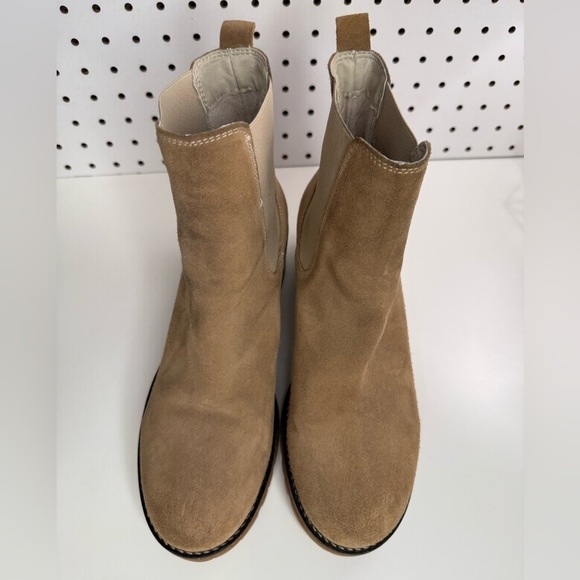 Avellini Tan Suede Leather Chunky Lug Sole Chelsea Boots EU 40 US 9.5 Boho City - Picture 10 of 16